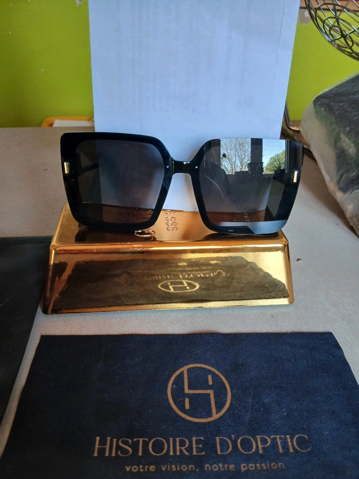Óculos de Sol Oversize Pretos & Dourado - Estilo Chique - Lentes Cat. 3 – photo 3